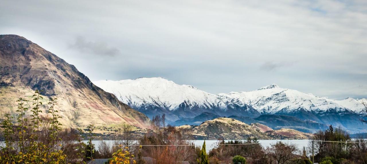 Retro With A View Villa Wanaka Eksteriør bilde